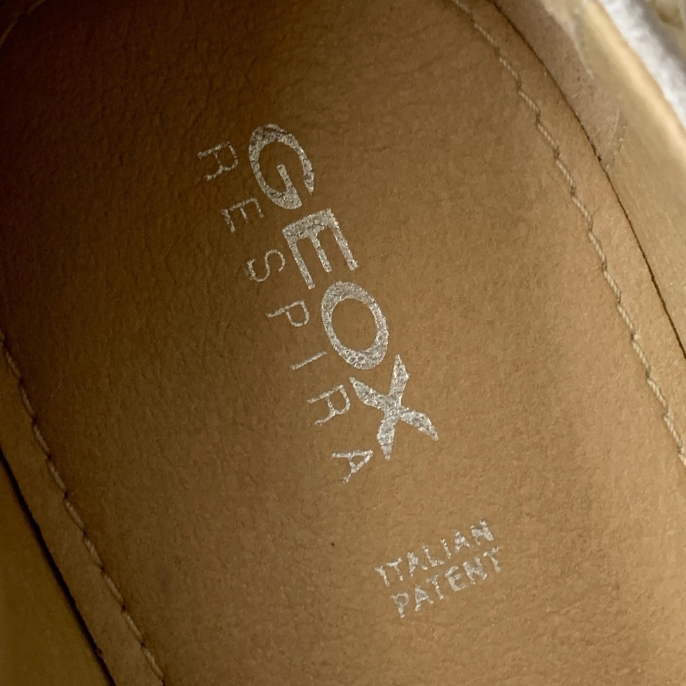 Geox Respira distressed silver leather slip ons - Picture 4 of 7